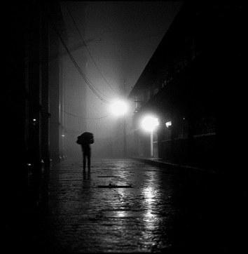 Na noite, na chuva | Blog do Besnos